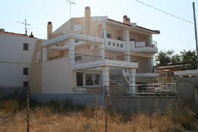 Недвижимость на Кавала . Квартира площадью 100 кв.м.