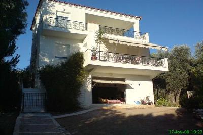 Недвижимость на о.Лесбос . Вилла площадью 190 кв.м.