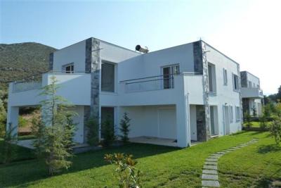 Недвижимость на о.Эвия . Вилла площадью 185 кв.м.