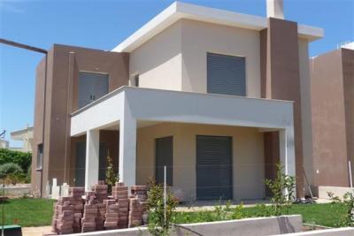 Недвижимость на о.Эвия . Вилла площадью 115 кв.м.