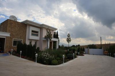 Недвижимость на Салоники . Вилла площадью 600 кв.м.