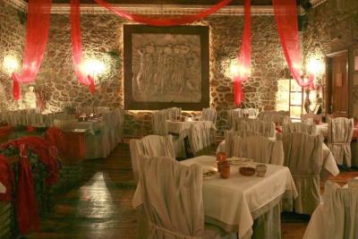 Недвижимость на Аттика . Бизнес площадью 0 кв.м.