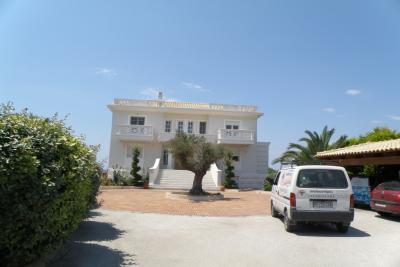 Недвижимость на Пелопоннес . Вилла площадью 450 кв.м.